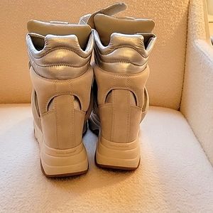 Size 40 Isabel Marant Balskee leather wedge sneakers (new with original receipt)
